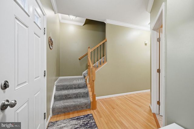 1978 BROOKE FARM CT, Woodbridge, VA 22192