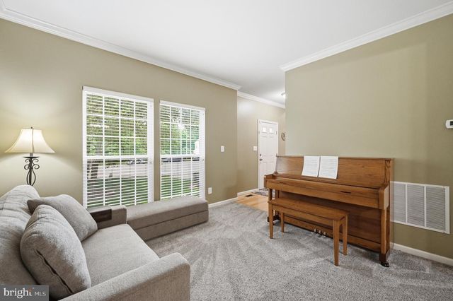 1978 BROOKE FARM CT, Woodbridge, VA 22192