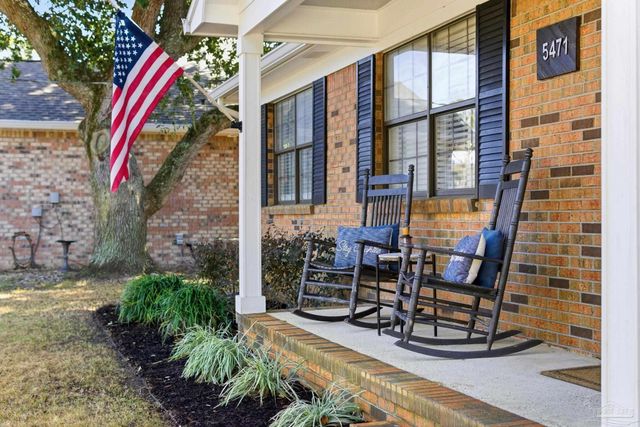 5471 Bonanza Dr, Gulf Breeze, FL 32563