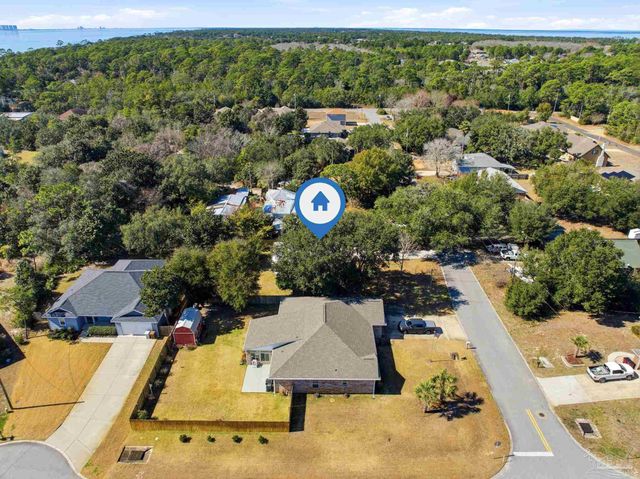 5471 Bonanza Dr, Gulf Breeze, FL 32563