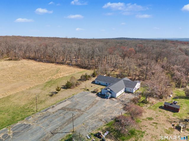 505 Old Colchester Road, Montville, CT 06382
