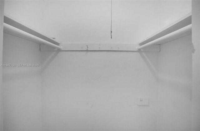 2530 SW 16th Ter 1, Miami, FL 33145