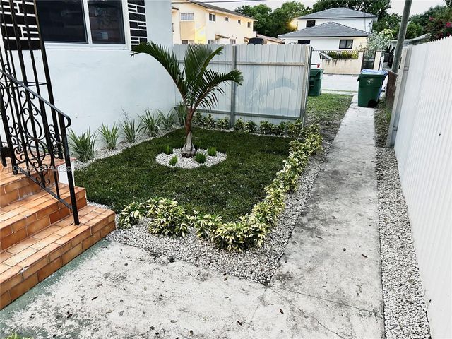 2530 SW 16th Ter 1, Miami, FL 33145