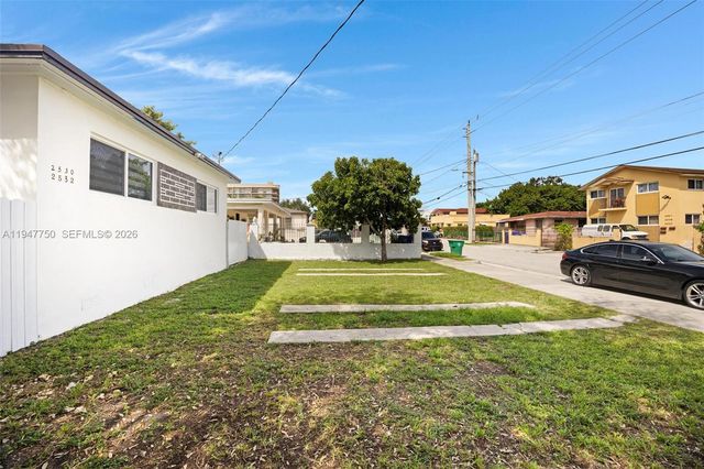 2530 SW 16th Ter 1, Miami, FL 33145