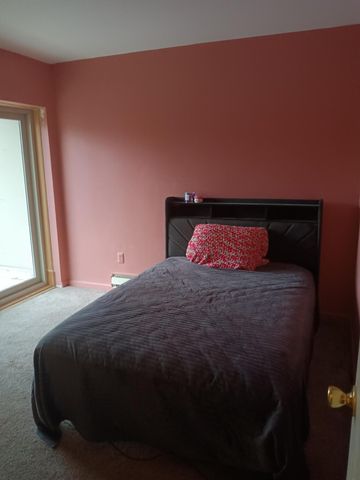 756 W Kilgore Road 204, Kalamazoo City, MI 49008