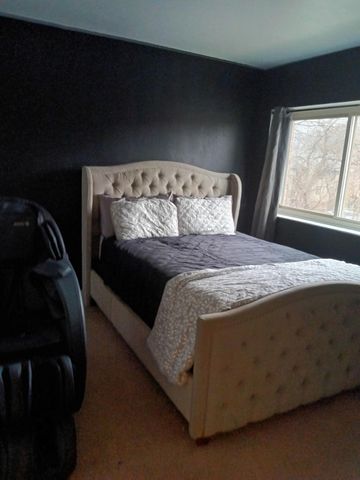 756 W Kilgore Road 204, Kalamazoo City, MI 49008