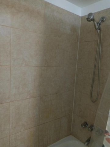 756 W Kilgore Road 204, Kalamazoo City, MI 49008