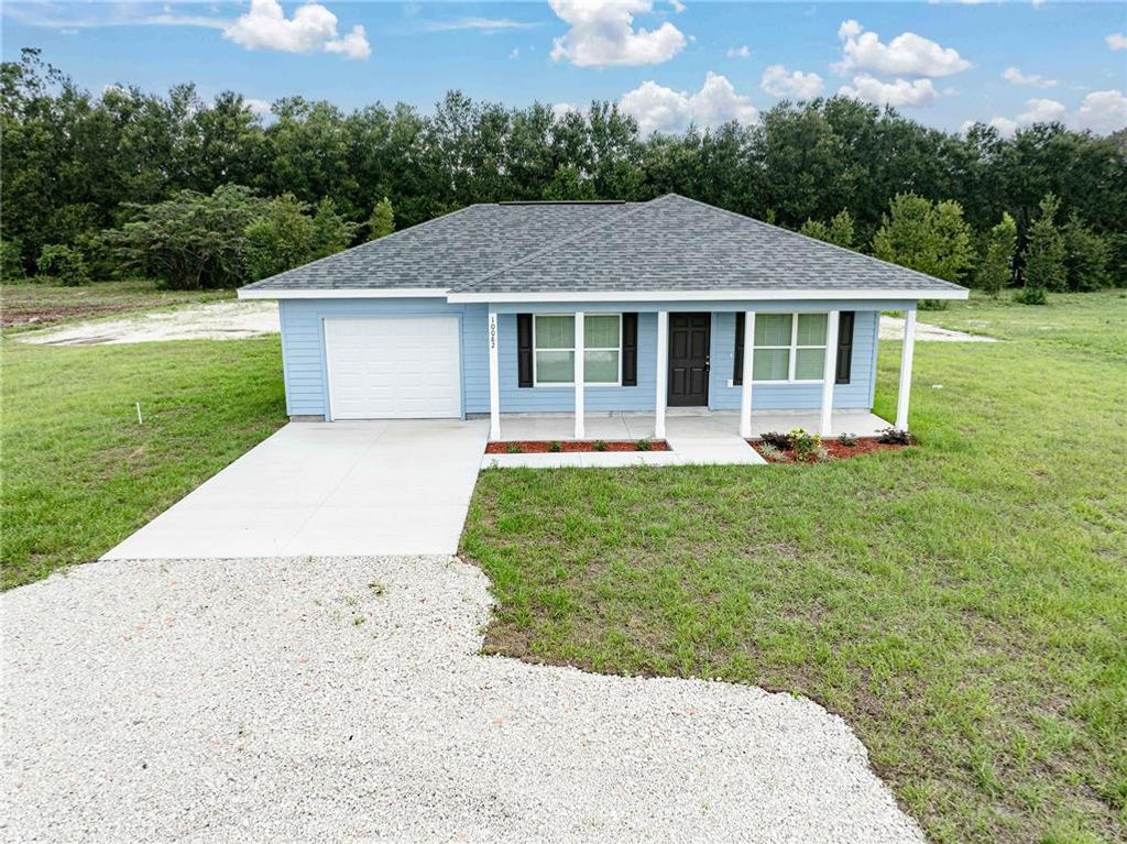 10082 CR 229, Oxford, FL 34484