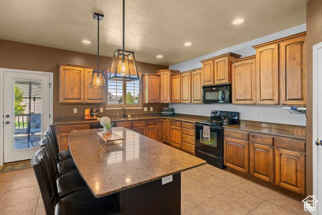 2540 W 2575 N, Farr West, UT 84404