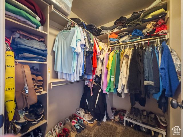 2540 W 2575 N, Farr West, UT 84404