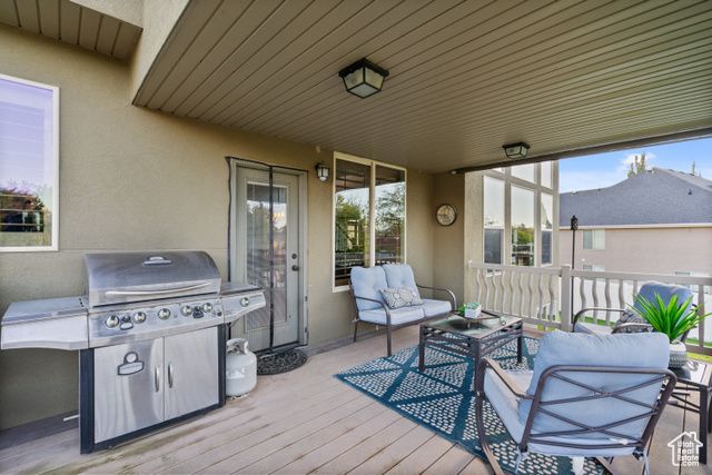 2540 W 2575 N, Farr West, UT 84404