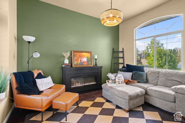 2540 W 2575 N, Farr West, UT 84404