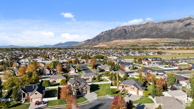 2540 W 2575 N, Farr West, UT 84404