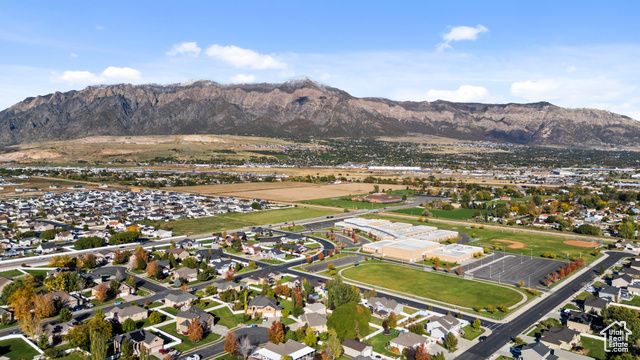 2540 W 2575 N, Farr West, UT 84404