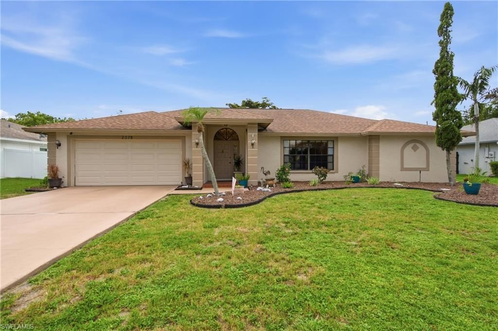 2378 River Reach DR, NAPLES, FL 34104 — exterior