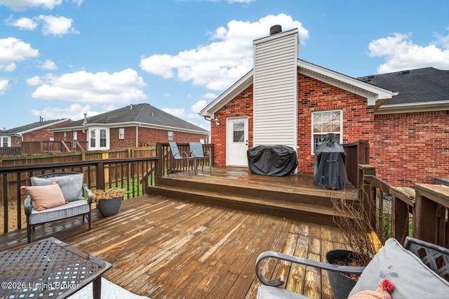 186 Kevin Pl, Mt Washington, KY 40047