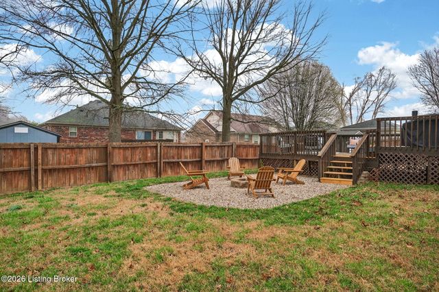 186 Kevin Pl, Mt Washington, KY 40047