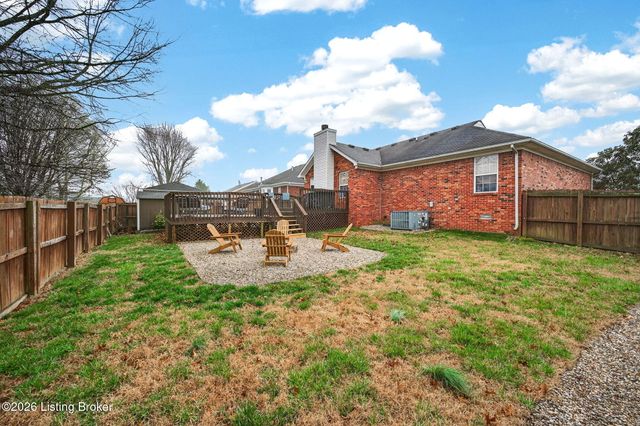 186 Kevin Pl, Mt Washington, KY 40047