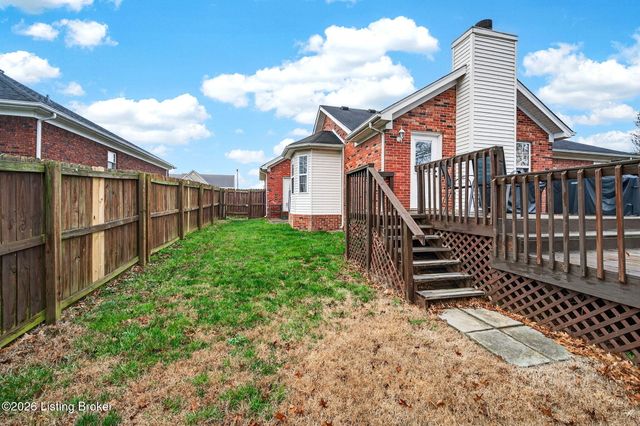 186 Kevin Pl, Mt Washington, KY 40047