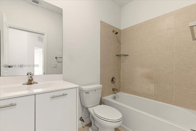 12865 NW 24th Ave, Miami, FL 33167