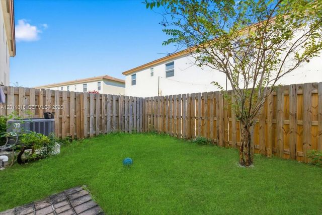 12865 NW 24th Ave, Miami, FL 33167