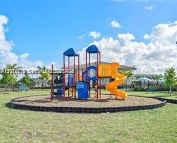 12865 NW 24th Ave, Miami, FL 33167