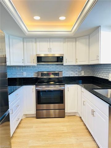 5499 Rattlesnake Hamm RD # 2, Naples, FL 34113