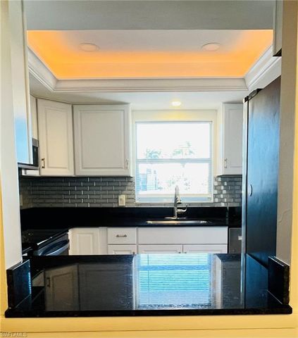 5499 Rattlesnake Hamm RD # 2, Naples, FL 34113