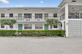 1406 Barton Road 15, Lake Worth Beach, FL 33460