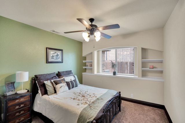 1316 Lacey Oak Drive, Mansfield, TX 76063