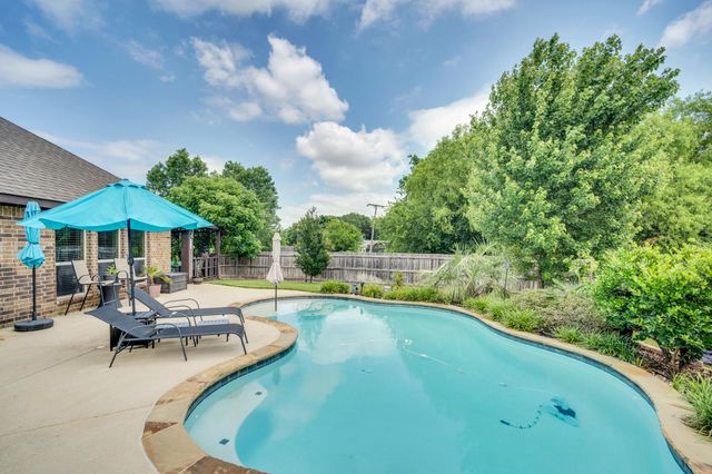 1316 Lacey Oak Drive, Mansfield, TX 76063