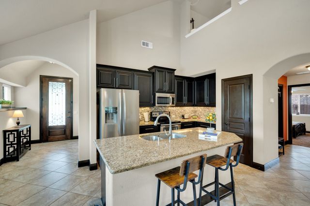 1316 Lacey Oak Drive, Mansfield, TX 76063
