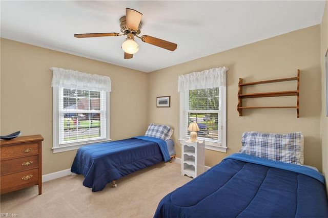 2616 Brook Stone DR, Chesapeake, VA 23321