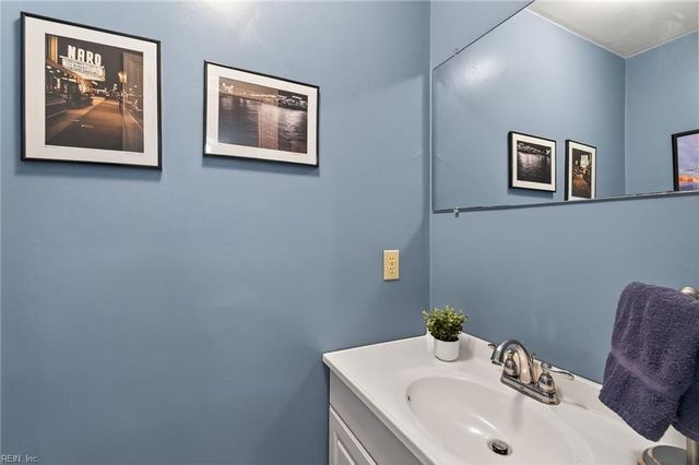 2616 Brook Stone DR, Chesapeake, VA 23321