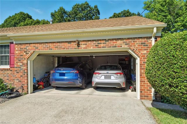 2616 Brook Stone DR, Chesapeake, VA 23321