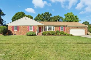 2616 Brook Stone DR, Chesapeake, VA 23321