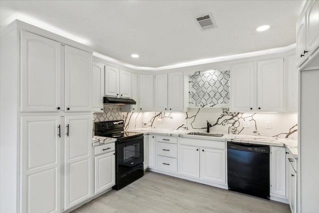 1040 Norwood Drive, Beaumont, TX 77706