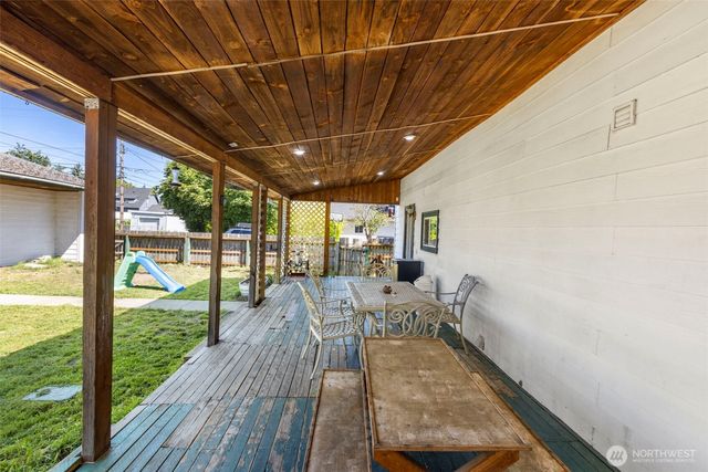 3602 E K Street, Tacoma, WA 98404