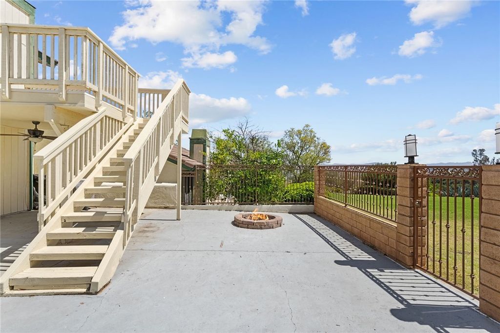 Image 9 of property listing at 2653 Condor, Corona, CA 92882