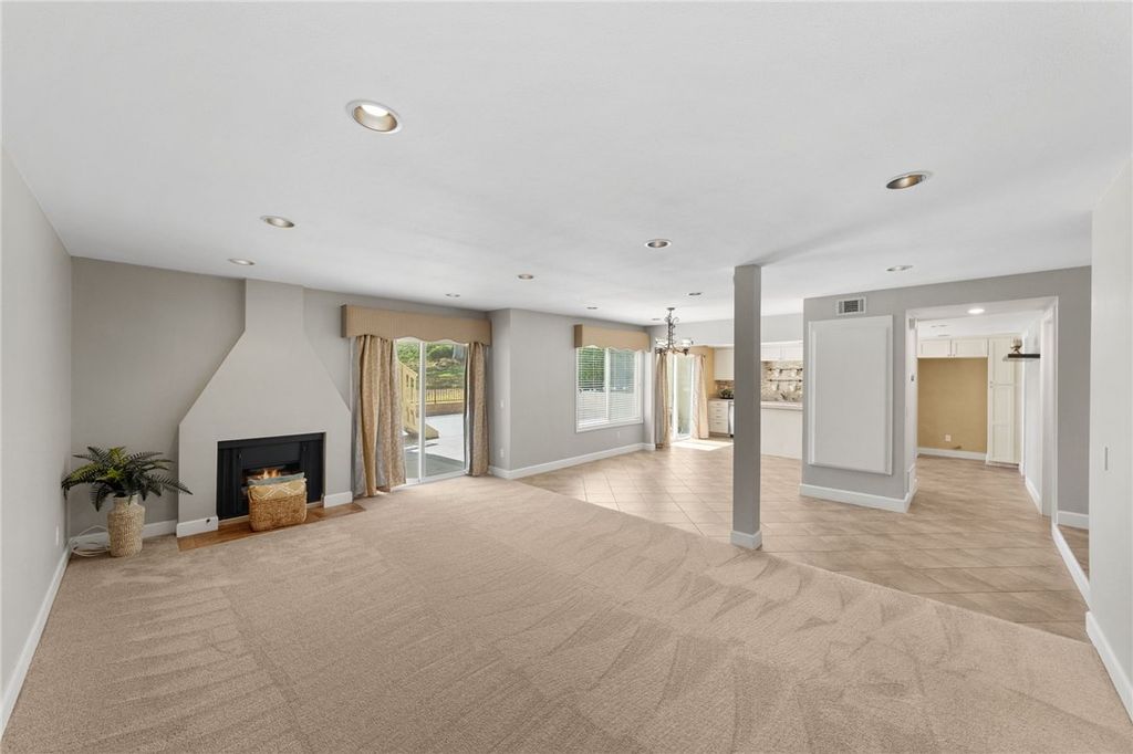 Image 24 of property listing at 2653 Condor, Corona, CA 92882