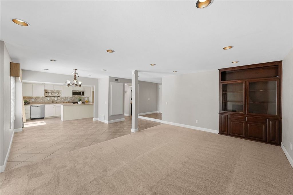 Image 25 of property listing at 2653 Condor, Corona, CA 92882