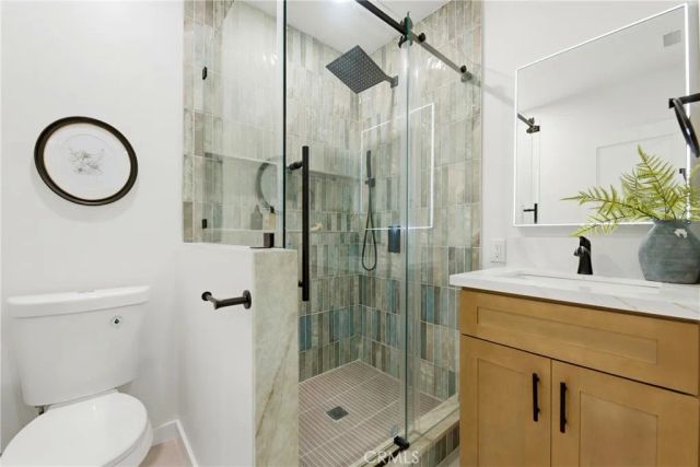 2563 S Bentley, Los Angeles, CA 90064