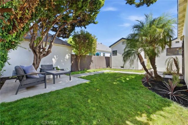 2563 S Bentley, Los Angeles, CA 90064