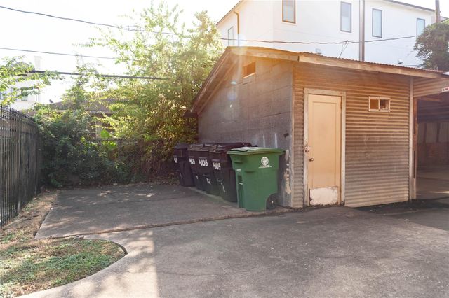 405 W Clay Street 2, Houston, TX 77019