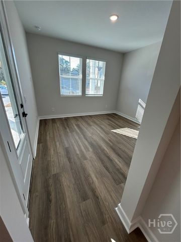 121 Mage Street, Savannah, GA 31302