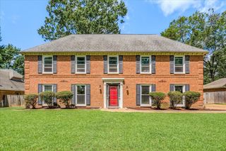 305 SUMMERFIELD LN, Memphis, TN 38018