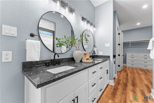 1178 S Pea Ridge Road, Temple, TX 76502