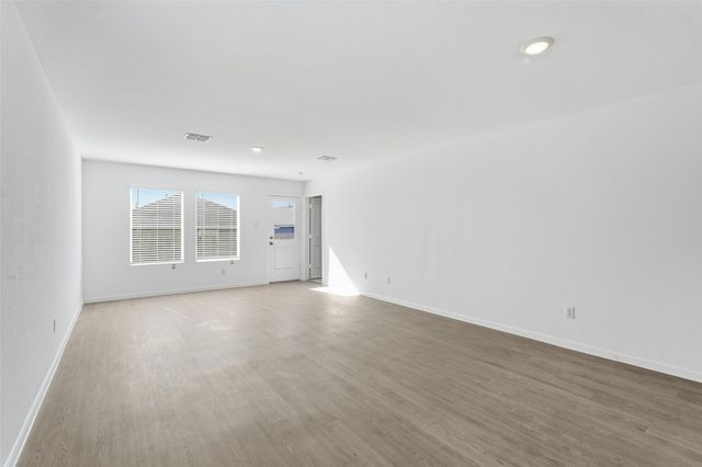 1000 Calley Pear Trail, Princeton, TX 75407