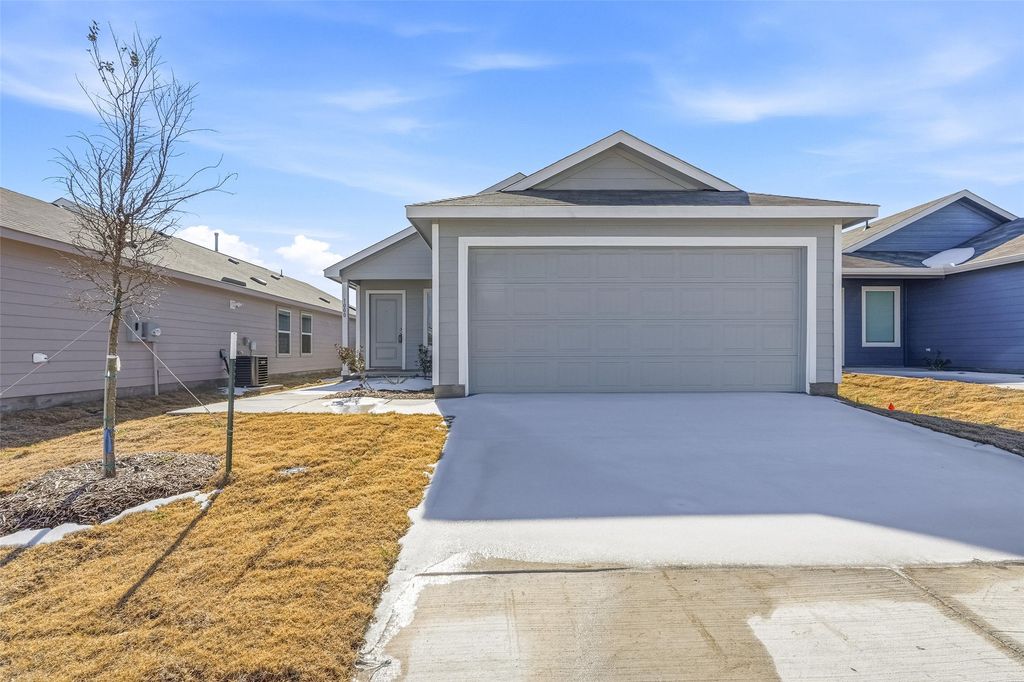 1000 Calley Pear Trail, Princeton, TX 75407