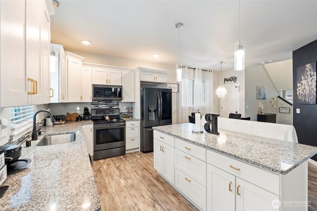 20119 Weston Court SW, Centralia, WA 98531